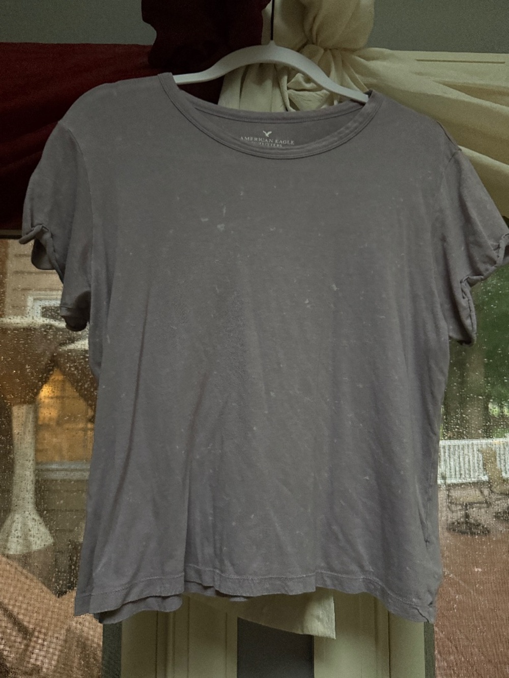 American Eagle T-shirt